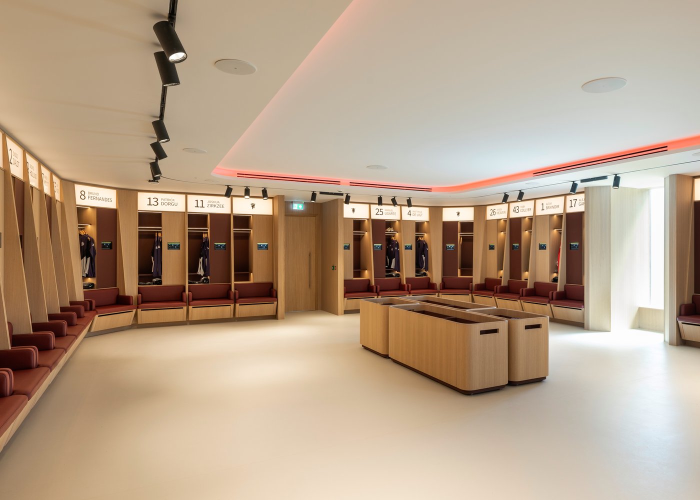 Man United unveils state-of-the-art training base it hopes will return it to soccer's elite | iNFOnews.ca