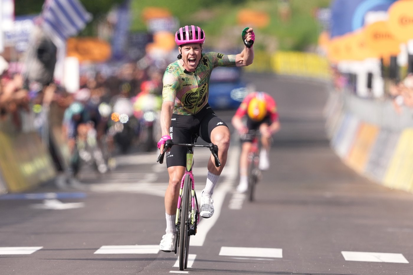 Vingegaard keeps overall lead as Valgren wins Giro stage and celebrates with son's lucky charm | iNFOnews.ca Vingegaard keeps overall lead as Valgren wins Giro stage and celebrates with son's lucky charm | iNFOnews.ca