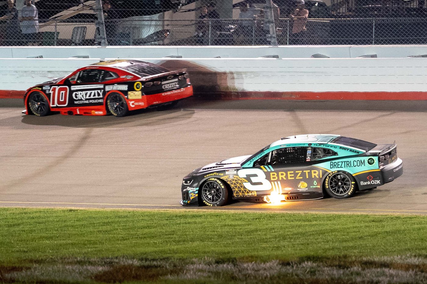Denny Hamlin storms back from a pole-start penalty to win at Nashville Superspeedway | iNFOnews.ca