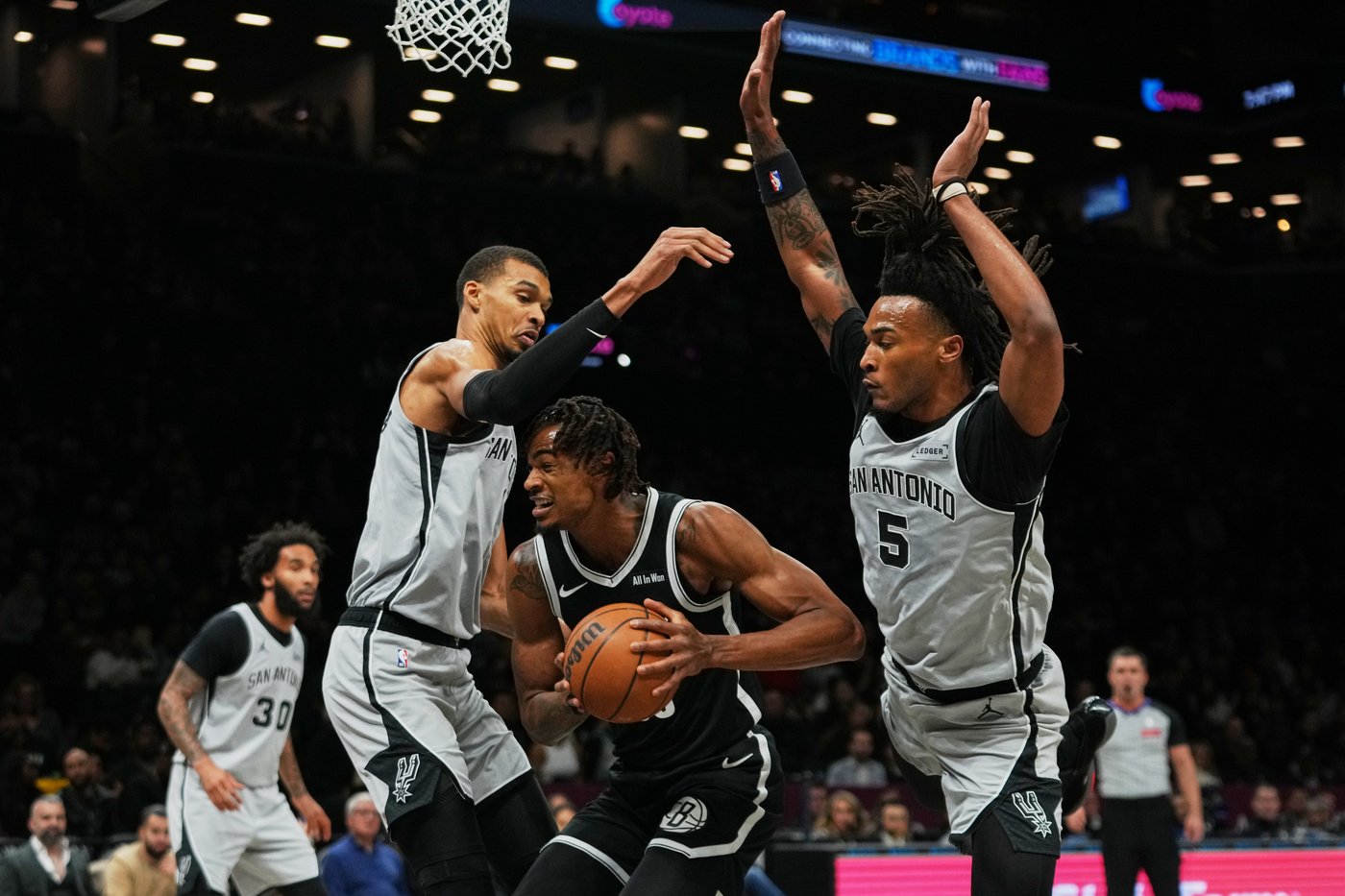 Julian Champagnie scores 26 and Spurs cruise to 11th straight win, 126-110 over Nets | iNFOnews.ca Julian Champagnie scores 26 and Spurs cruise to 11th straight win, 126-110 over Nets | iNFOnews.ca