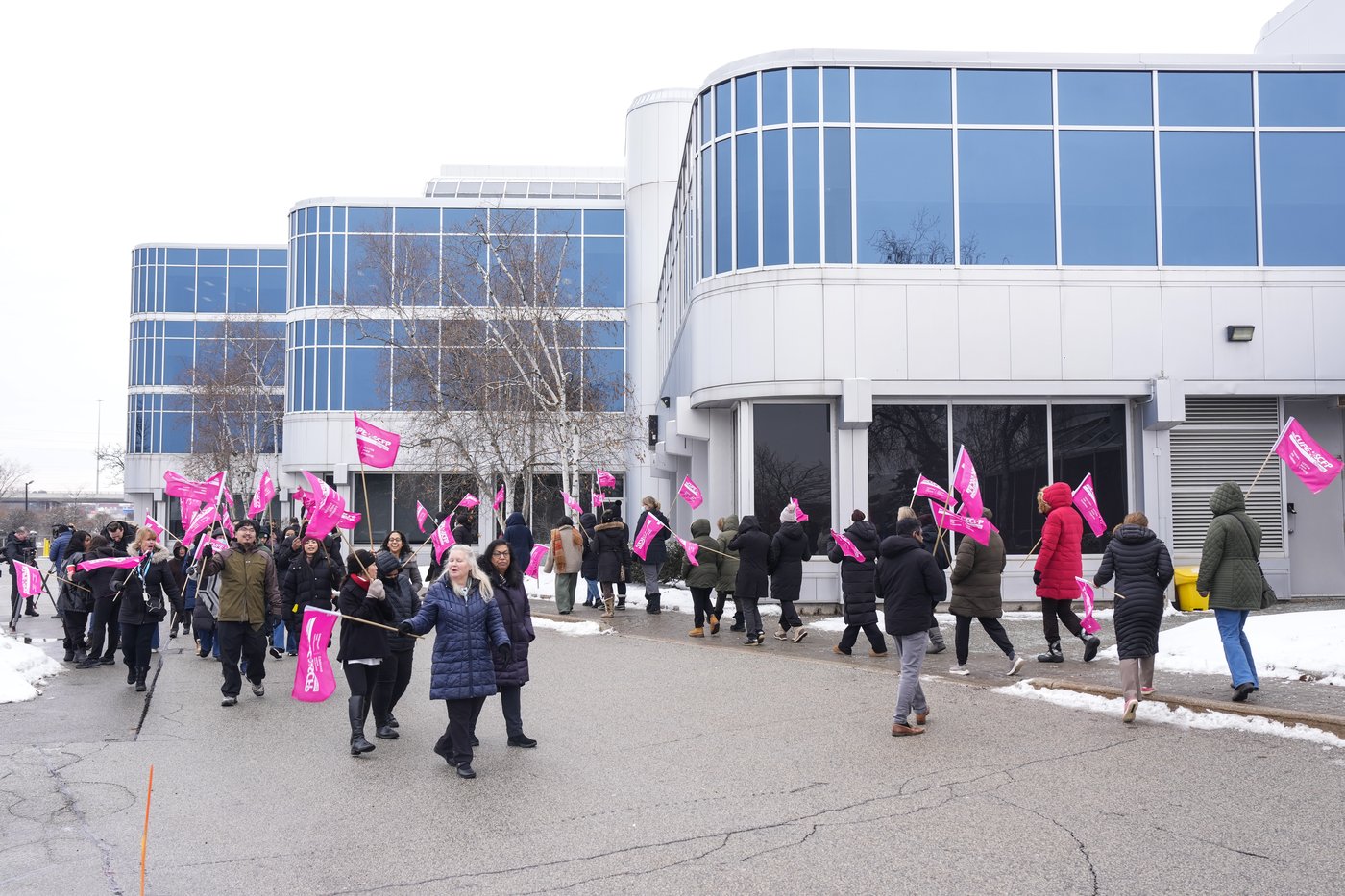As Ontario civil servants return to office full time, union calls order 'ridiculous' | iNFOnews.ca