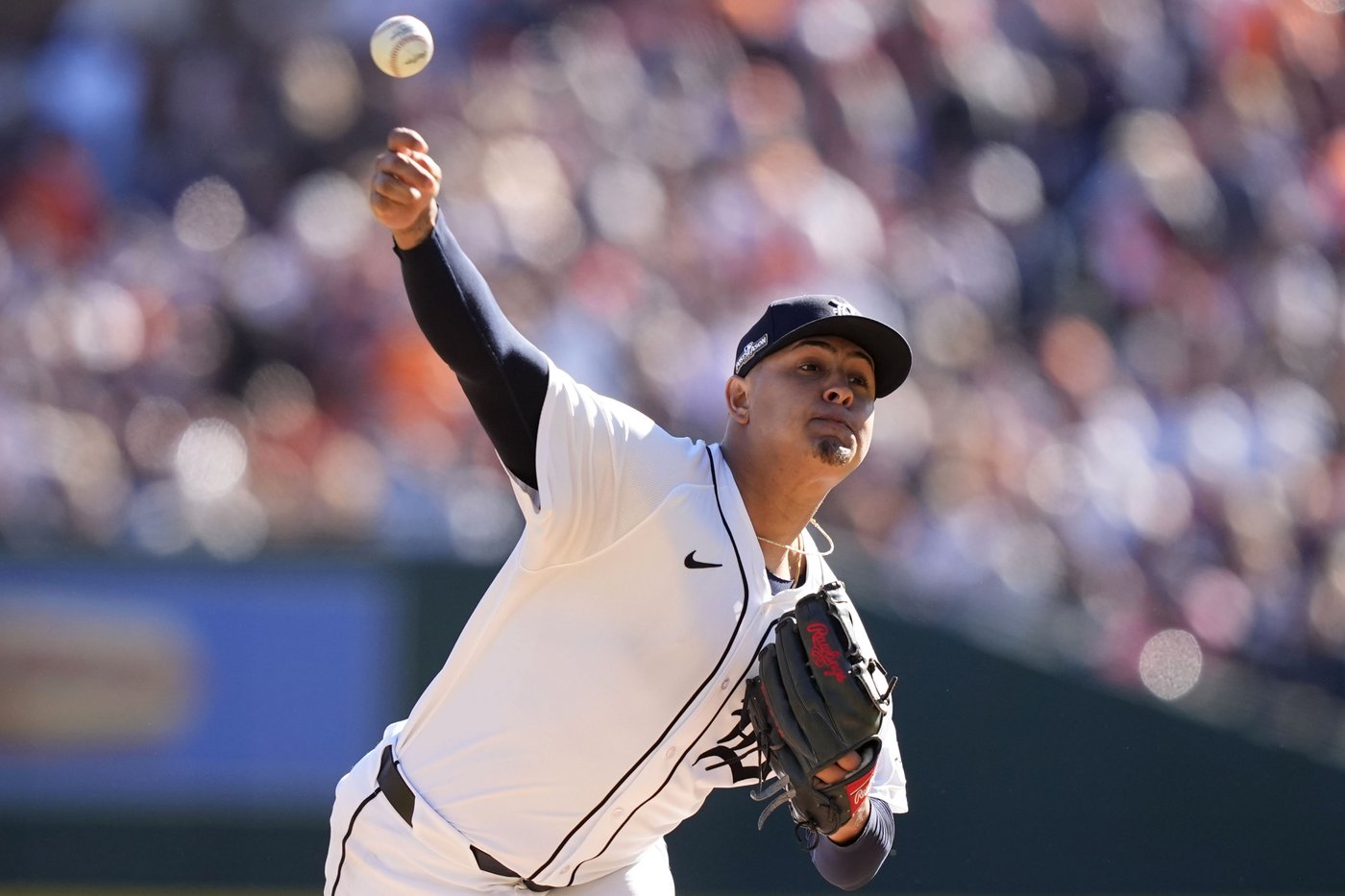 Tigers blank Guardians 3-0 in ALDS with clutch hitting , strong pitching to lead series 2-1 | iNFOnews.ca Tigers blank Guardians 3-0 in ALDS with clutch hitting , strong pitching to lead series 2-1 | iNFOnews.ca