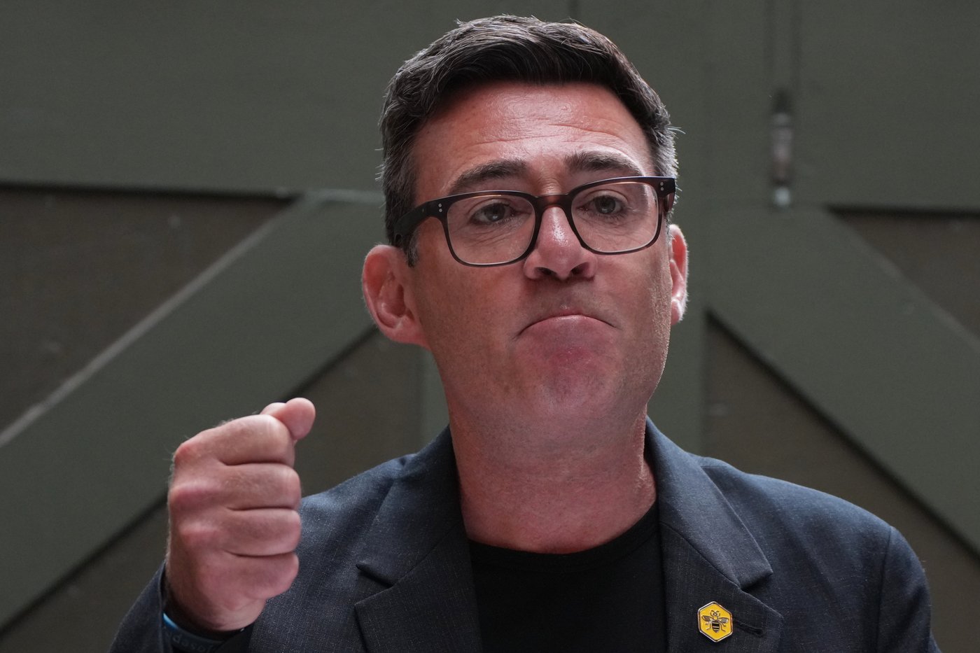 Burnham on course to become UK prime minister as nominations open for Labour leadership | iNFOnews.ca
