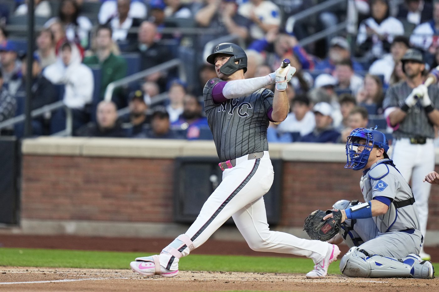 Alonso ends HR drought and Mets overcome Ohtani's leadoff shot in 3-1 win over Dodgers | iNFOnews.ca