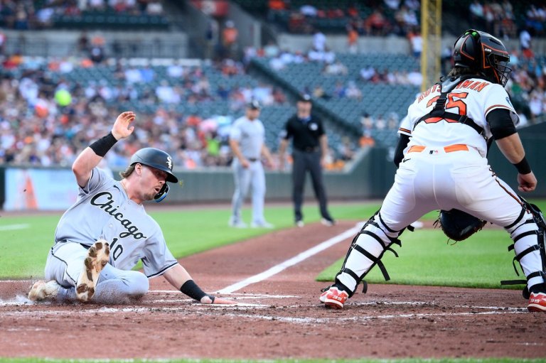 Montgomery hits the go-ahead double and Gonzalez has 3 RBIs as the White Sox down the Orioles 8-2 | iNFOnews.ca