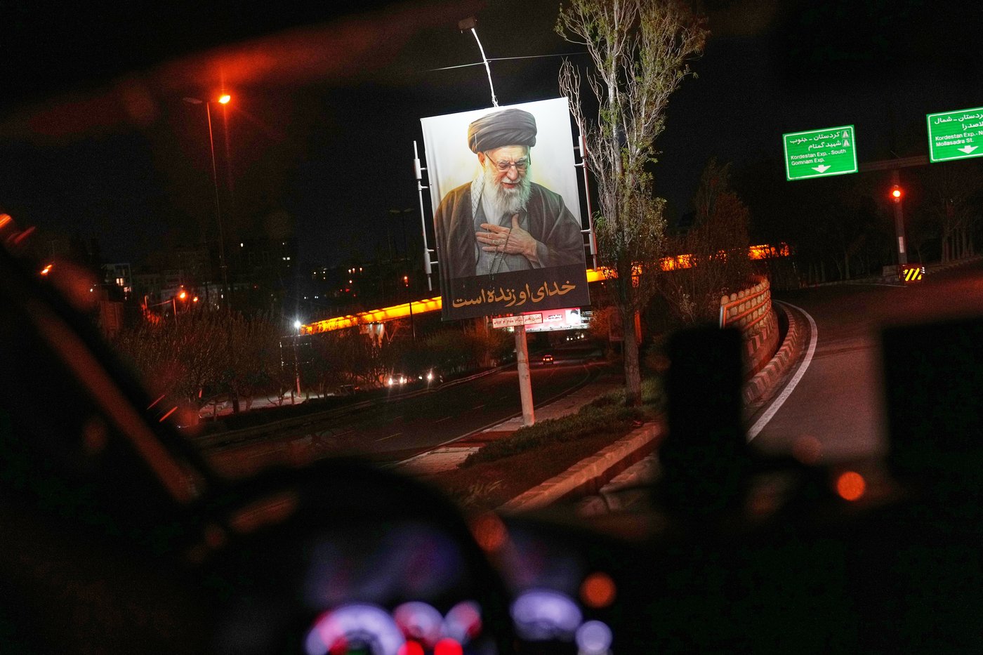 A 12-hour drive through Iran offers glimpses of destruction, defiance and daily life | iNFOnews.ca A 12-hour drive through Iran offers glimpses of destruction, defiance and daily life | iNFOnews.ca