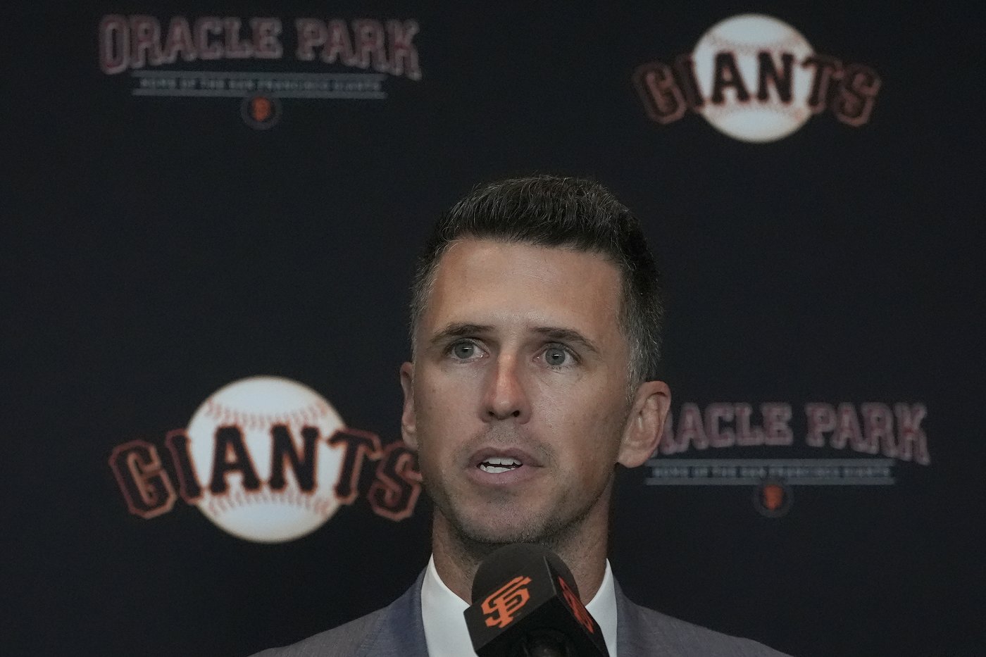 In new role, former catcher Buster Posey plans to bring Giants back to respectability, winning | iNFOnews.ca