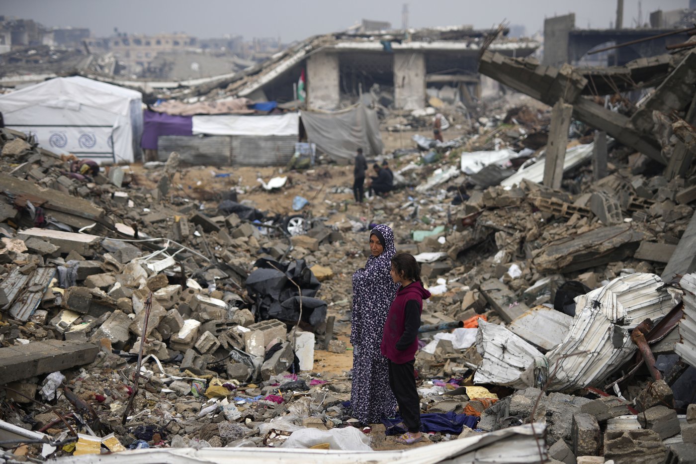 Hamas accuses Israel of ceasefire violations and says it will delay next hostage release | iNFOnews.ca