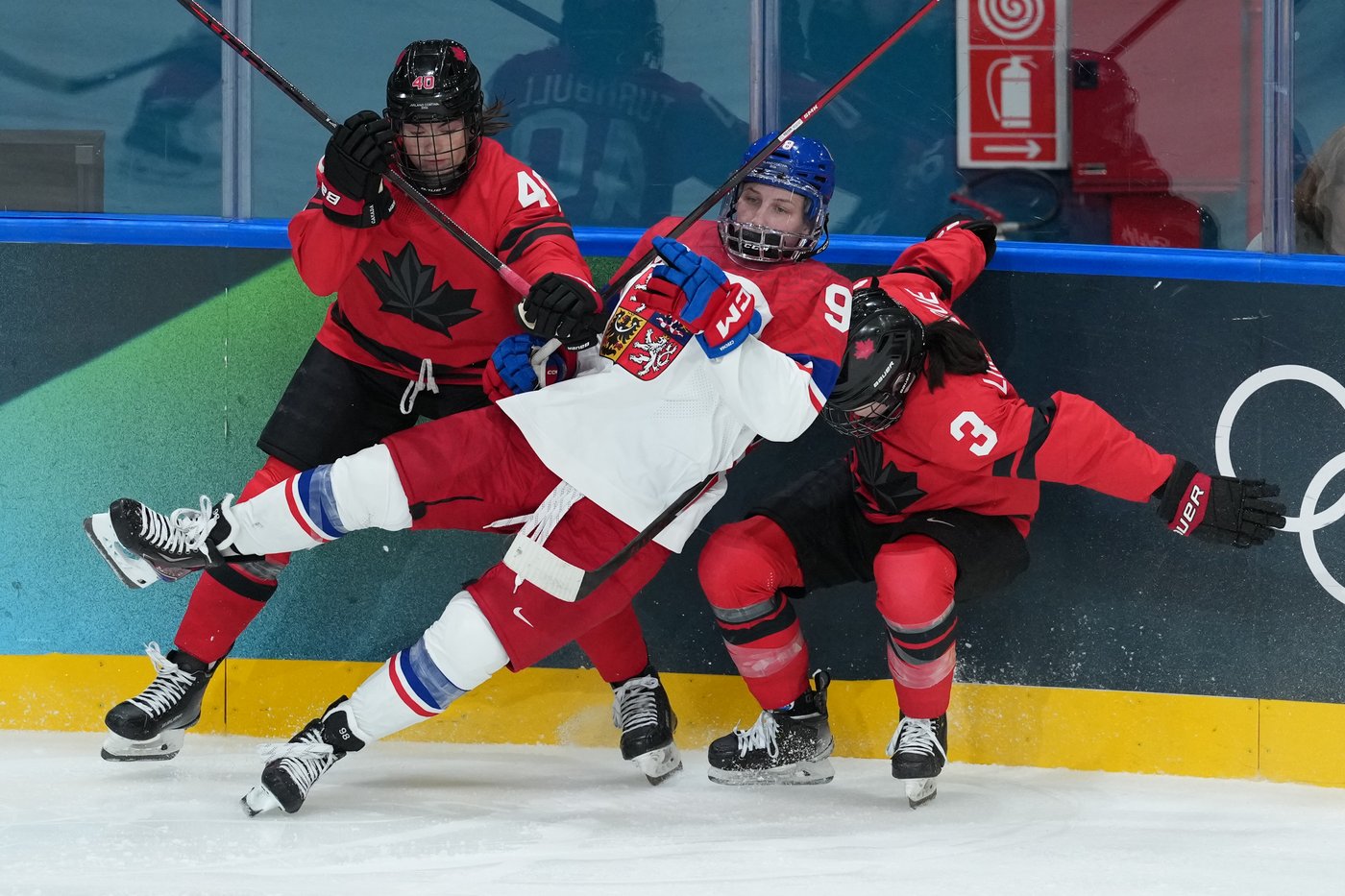 CP NewsAlert: Canada defeats Czechia 5-1, improves to 2-0 in women's hockey prelims | iNFOnews.ca