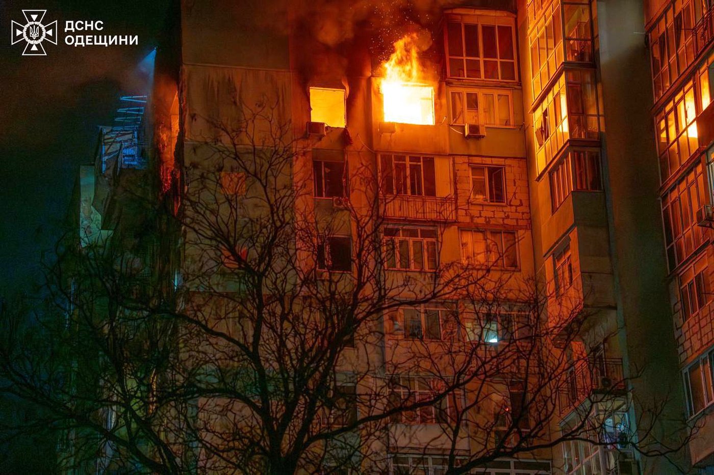 Ukraine says a strike hit Russian Black Sea oil terminal in Tuapse | iNFOnews.ca