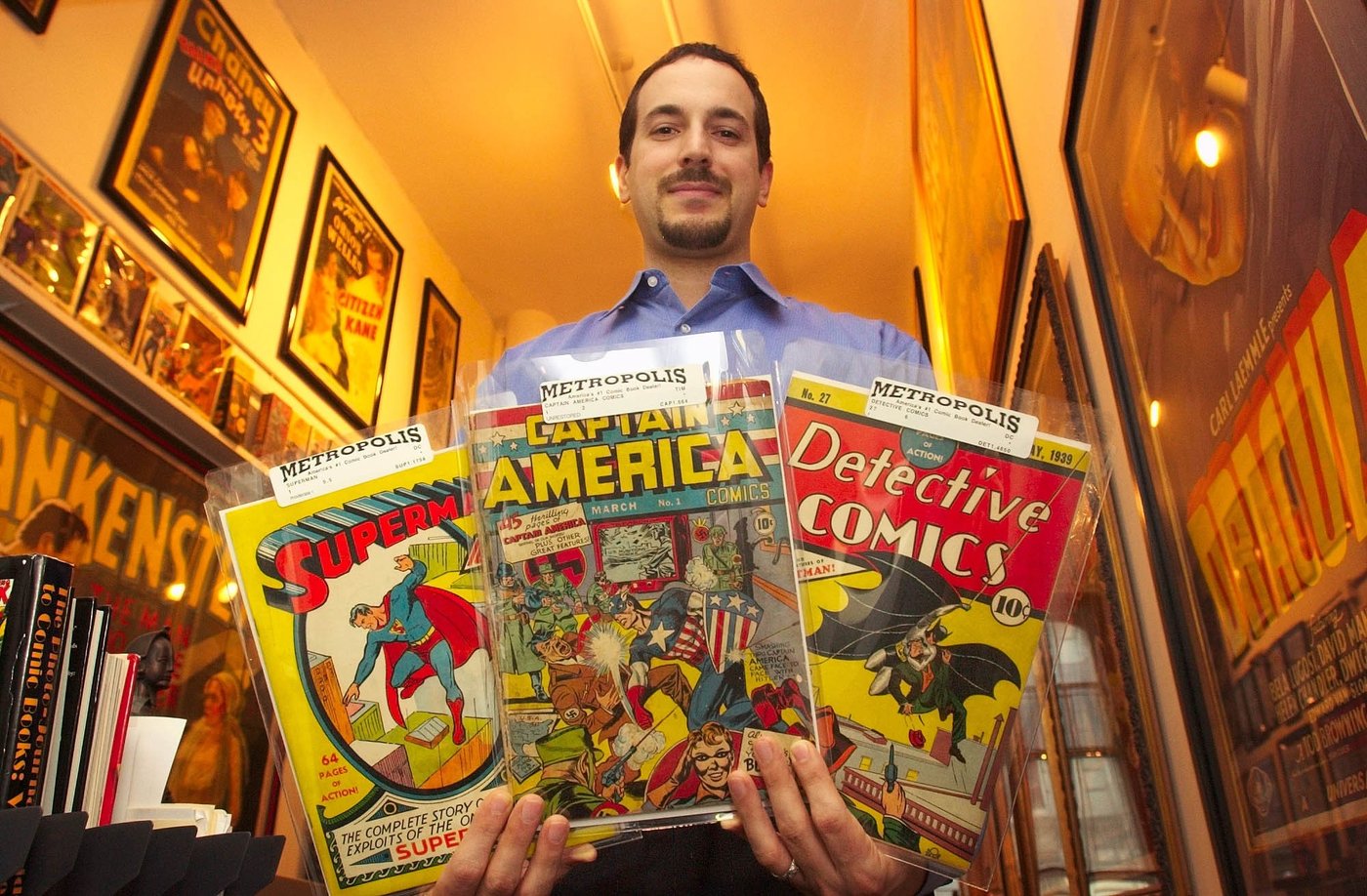 Bam! Pow! Krakoom! The everlasting allure of the American comic book | iNFOnews.ca Bam! Pow! Krakoom! The everlasting allure of the American comic book | iNFOnews.ca