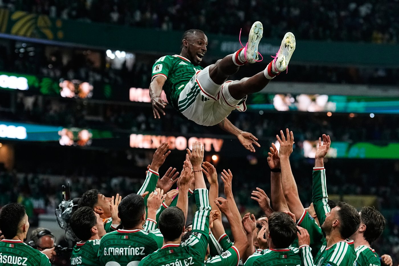 Mbappé scores twice for France, Norway and Mexico advance in World Cup, in photos | iNFOnews.ca