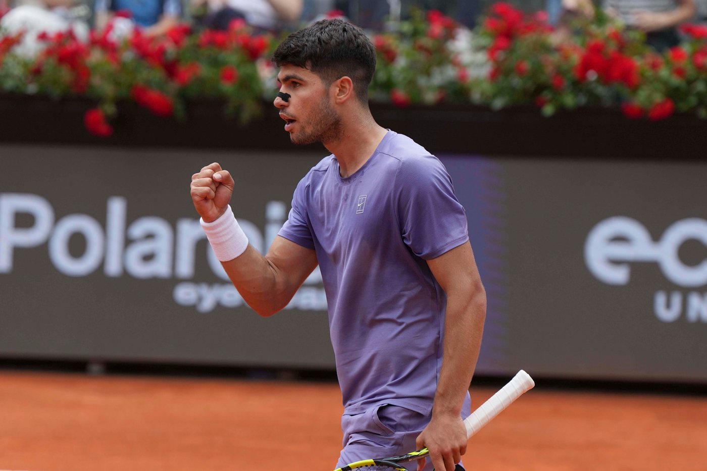Alcaraz beats Lajovic in return from injury at Italian Open; Sabalenka and Gauff advance | iNFOnews.ca