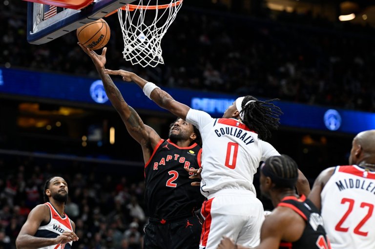 Barnes, Barrett pace stingy Raptors to a 112-102 win over the Wizards | iNFOnews.ca