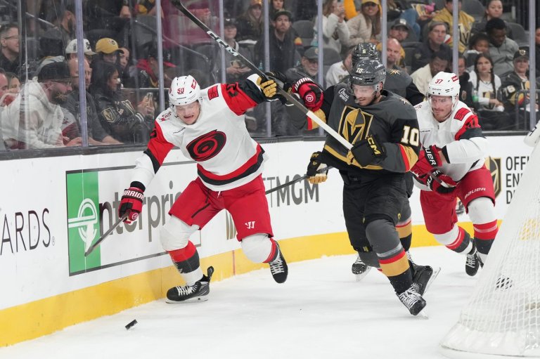 Barbashev has goal and assist as Golden Knights beat Hurricanes 4-1 | iNFOnews.ca