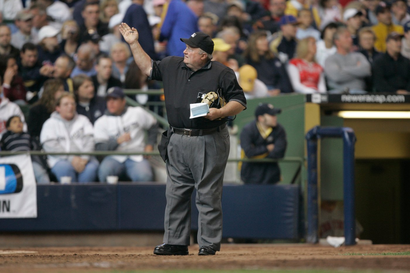 Bruce Froemming, record-setting major league umpire, dies at age 86 | iNFOnews.ca