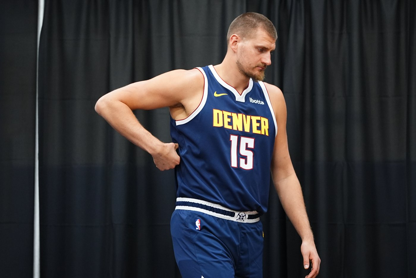 Nikola Jokic reiterates plan to sign extension with Nuggets next summer, cracks 'if they want me' | iNFOnews.ca Nikola Jokic reiterates plan to sign extension with Nuggets next summer, cracks 'if they want me' | iNFOnews.ca