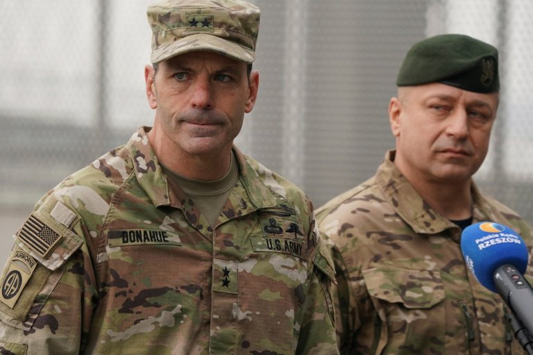 Top Army general who was last US soldier to leave Afghanistan is suddenly leaving his post | iNFOnews.ca