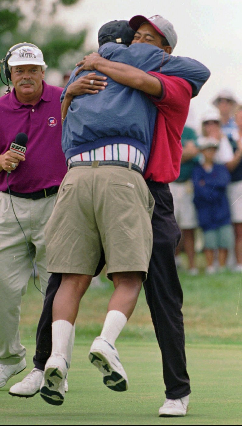 A look at Tiger Woods' life as he turns 50, in photos | iNFOnews.ca