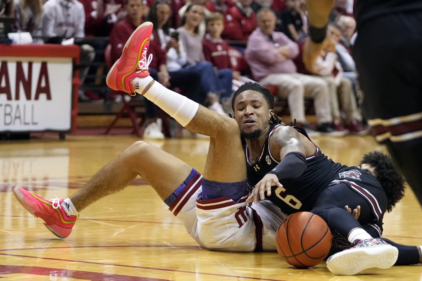 Transfer Myles Rice leads No. 16 Indiana past South Carolina | iNFOnews.ca Transfer Myles Rice leads No. 16 Indiana past South Carolina | iNFOnews.ca