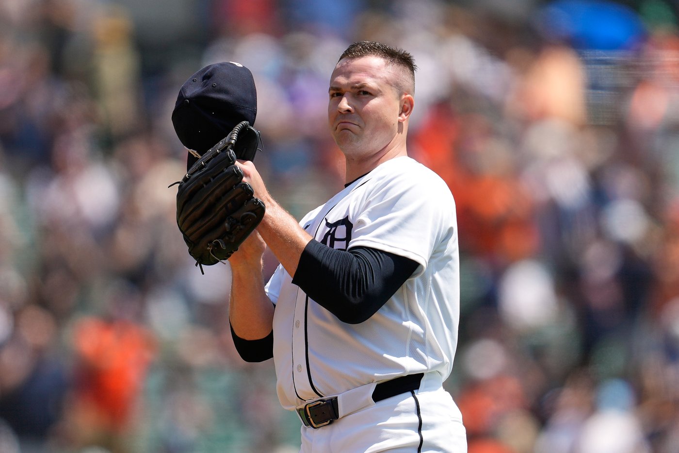 Tarik Skubal gets standing ovations in possible Tigers farewell, then team blows 7-0 lead | iNFOnews.ca