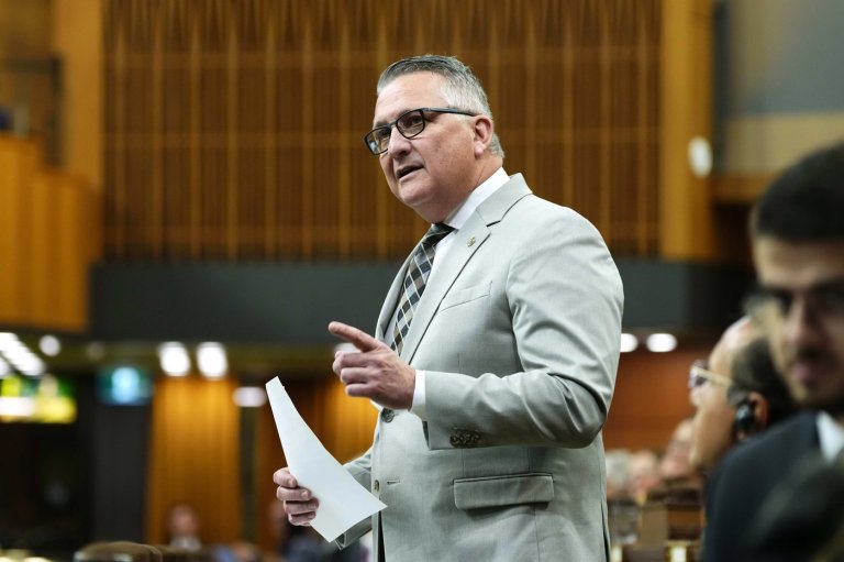 Federal government hasn't heard directly from China on EV tariffs, minister says | iNFOnews.ca