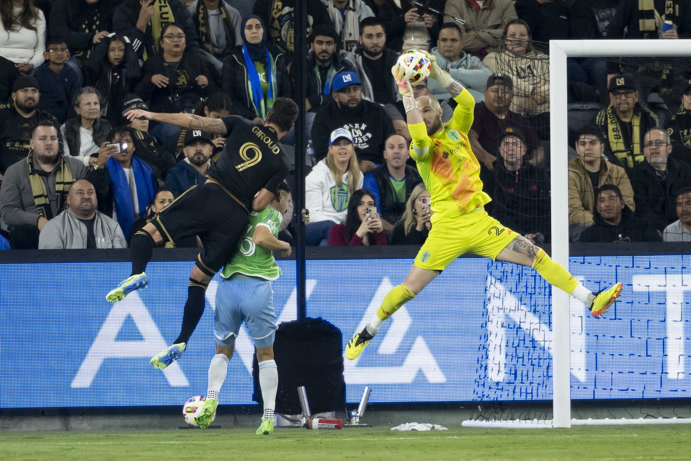 Jordan Morris, Stefan Frei lead Sounders to Western Conference final with 2-1 OT victory over LAFC | iNFOnews.ca