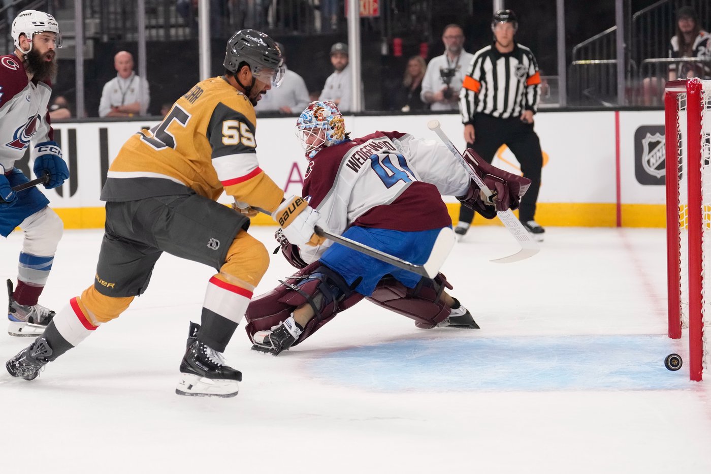 Avalanche get defenseman Cale Makar back, survive scare with Nathan MacKinnon, and still lose Game 3 | iNFOnews.ca