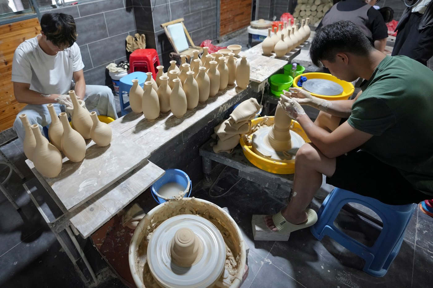 China’s porcelain city carries centuries-old heritage to a new generation | iNFOnews.ca China’s porcelain city carries centuries-old heritage to a new generation | iNFOnews.ca