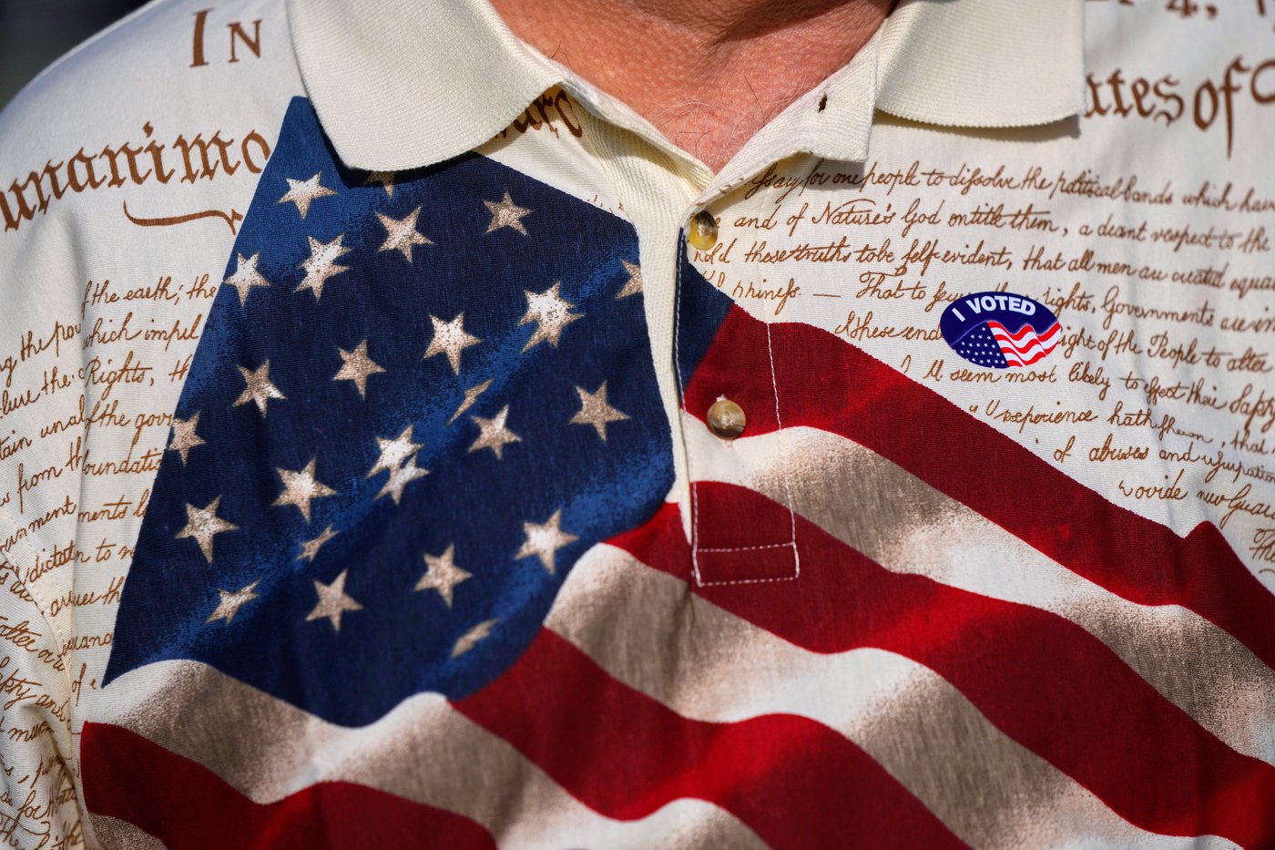 Young Americans are increasingly rejecting the Democratic and Republican parties, a new poll shows | iNFOnews.ca