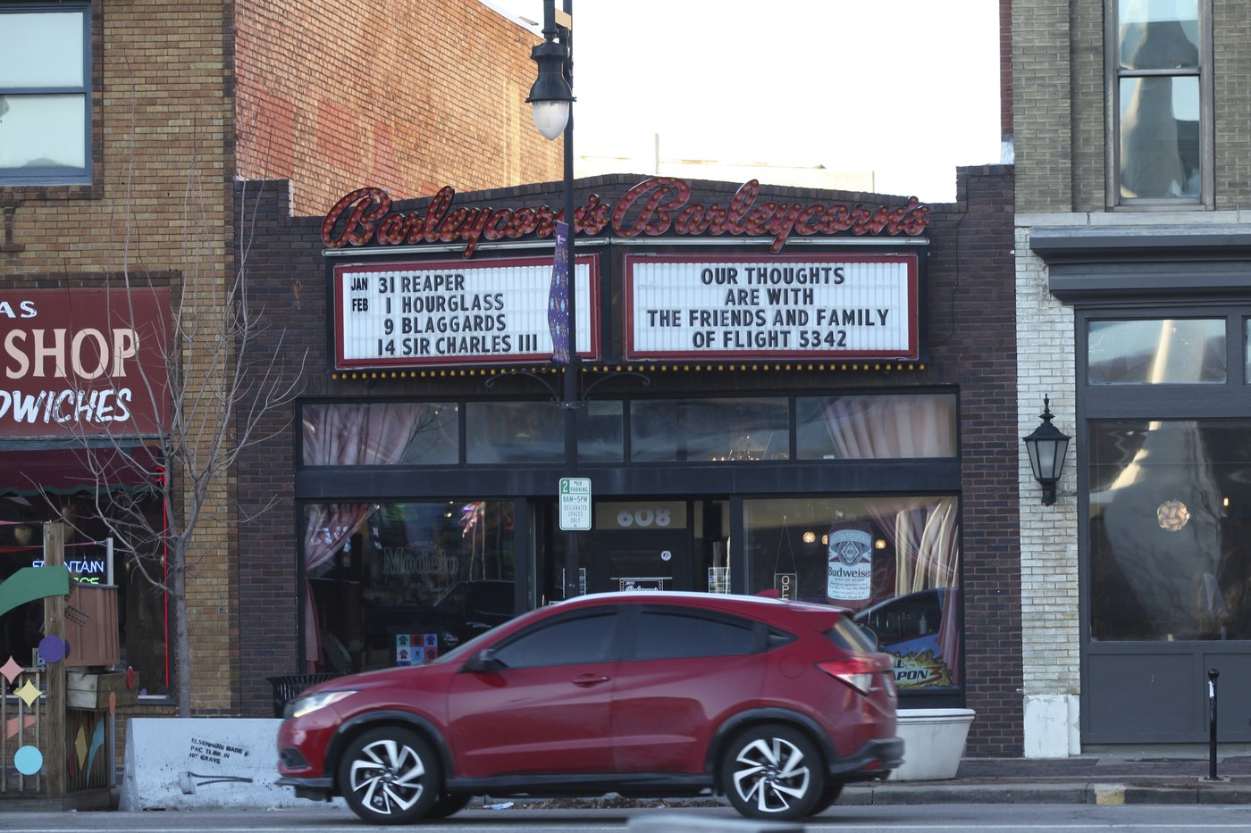A deadly flight out of Wichita has one of America's most historic aviation cities reeling | iNFOnews.ca A deadly flight out of Wichita has one of America's most historic aviation cities reeling | iNFOnews.ca