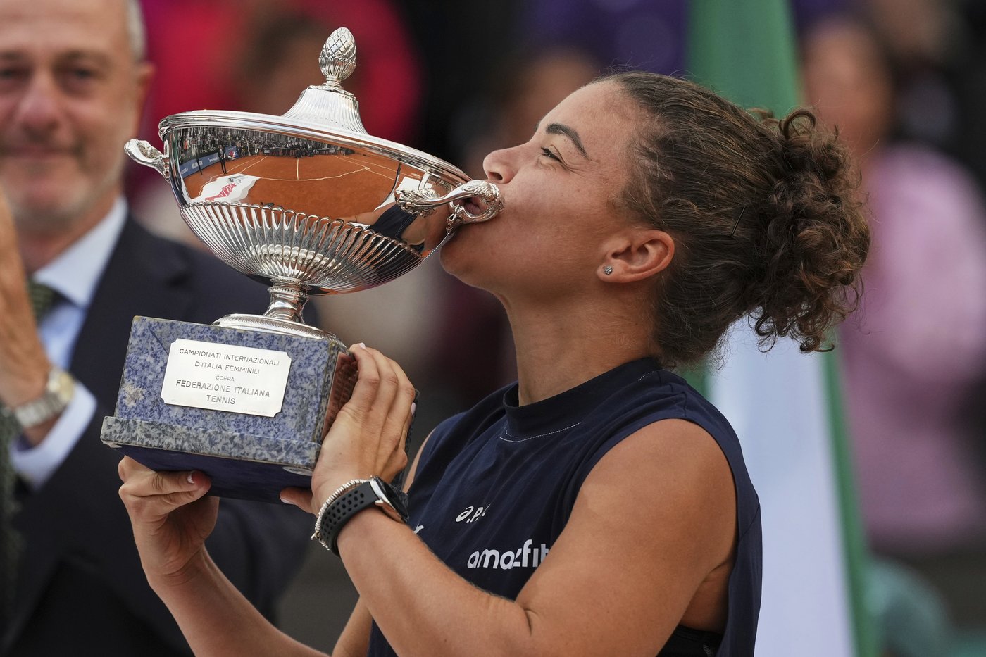 Paolini beats Gauff to become first home player in 40 years to win the Italian Open | iNFOnews.ca