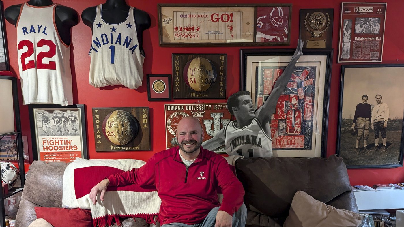 'Better than going to Disney World': Fans revel in CFP debuts at campus sites | iNFOnews.ca