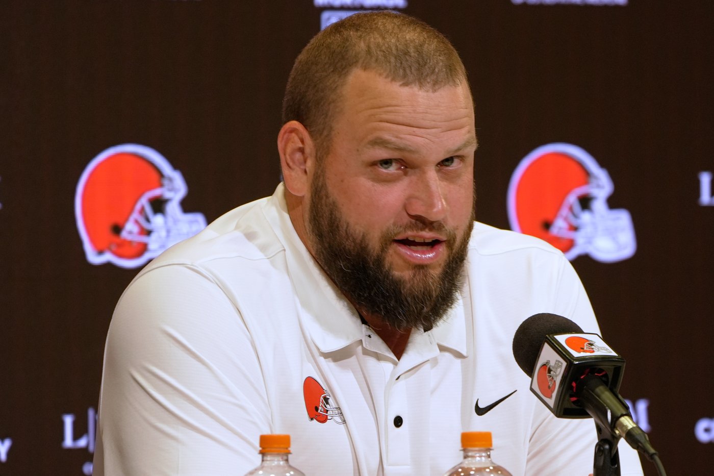 Joel Bitonio announces retirement after 12 seasons, all with the Cleveland Browns | iNFOnews.ca Joel Bitonio announces retirement after 12 seasons, all with the Cleveland Browns | iNFOnews.ca