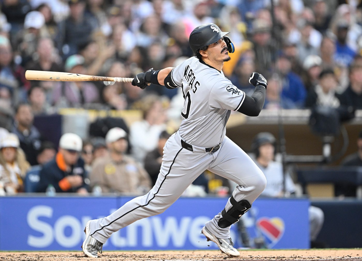 Vargas, Burke shine as White Sox beat Padres 4-0 for 5th straight win | iNFOnews.ca