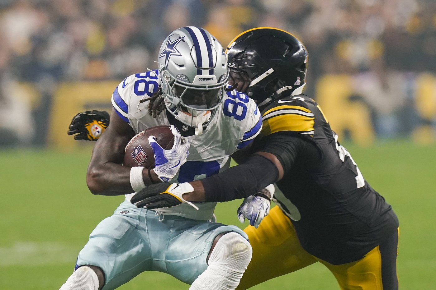 Jared Goff and Lions visit Cowboys with QB coming off record 18-for-18 game | iNFOnews.ca