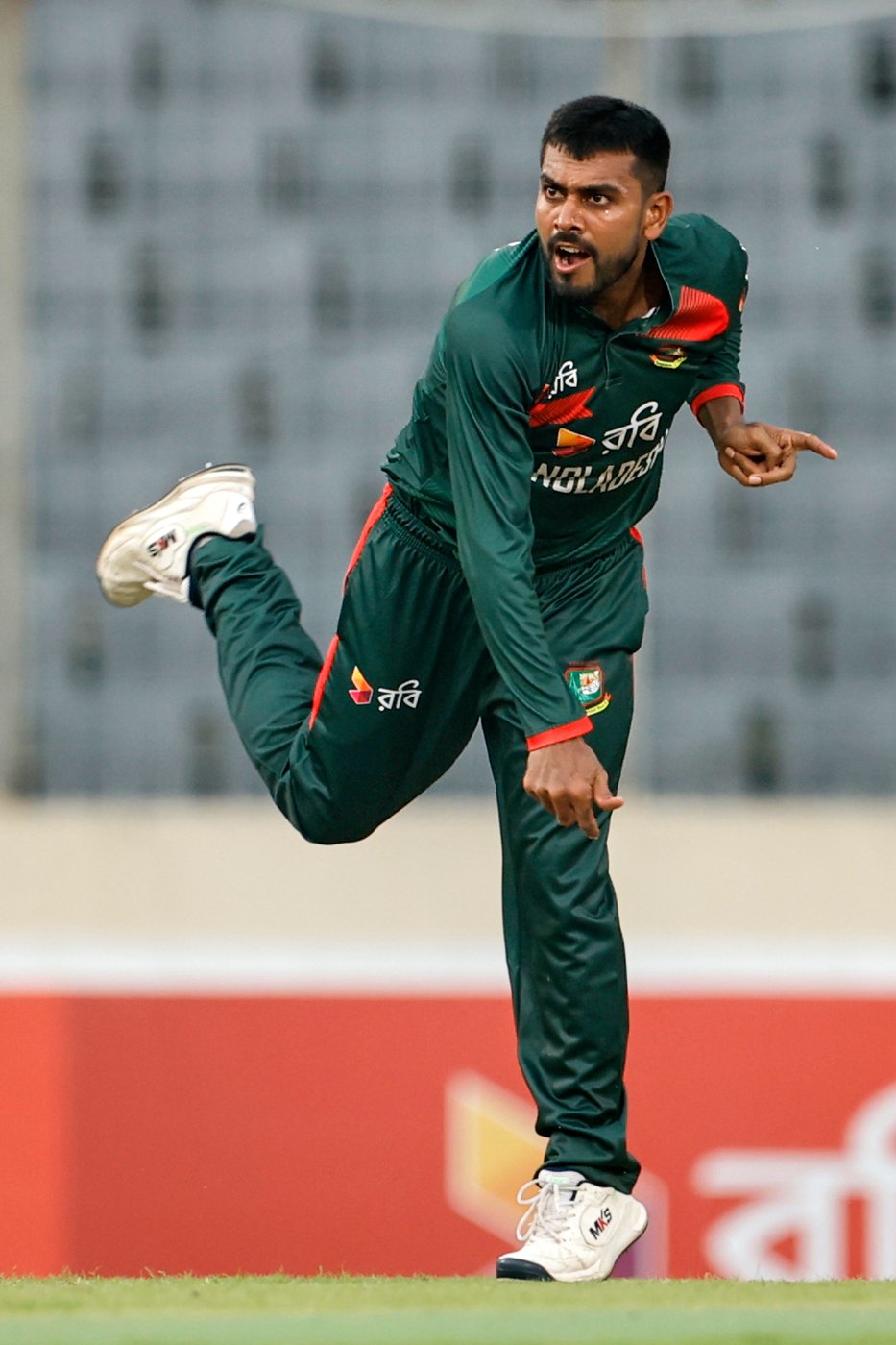 Mosaddek and Rana lead Bangladesh to second ever ODI win over Australia | iNFOnews.ca