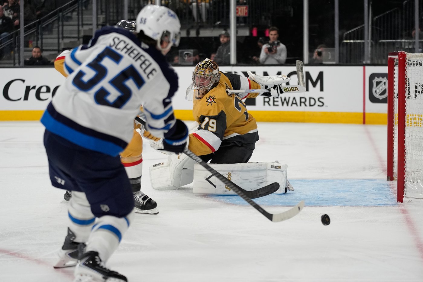 Eichel, Stone lead Golden Knights to 6-2 win over Jets; Winnipeg out of playoff contention | iNFOnews.ca