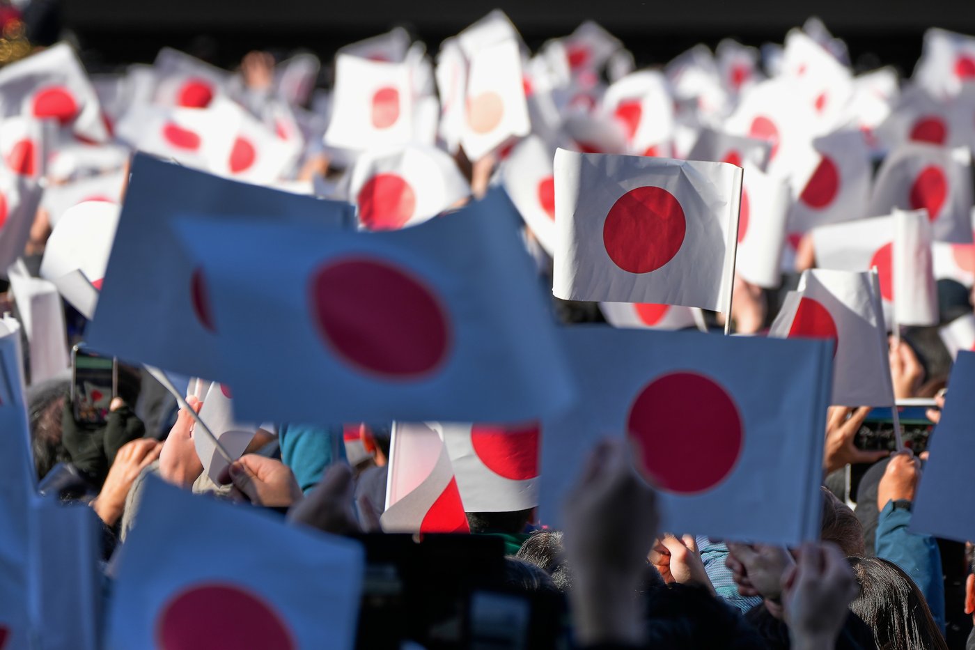 Japan enacts law to punish national flag vandals. Opponents say it's a threat to free speech | iNFOnews.ca