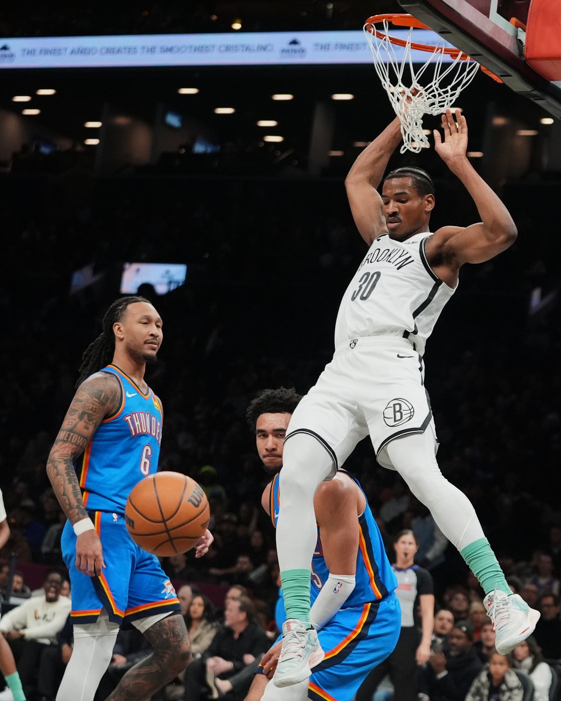 Thunder beat the Nets 121-92 for a 10th straight win as Gilgeous-Alexander scores 20 | iNFOnews.ca