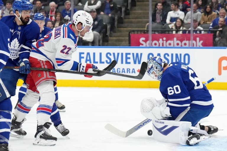 Toronto Maple Leafs down Rangers 4-3; New York eliminated from playoff contention | iNFOnews.ca