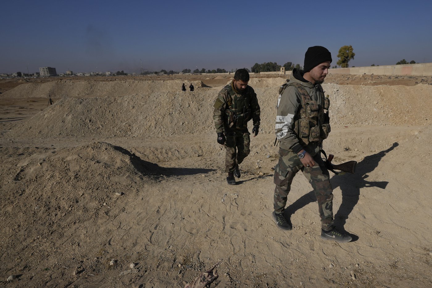 After Assad's fall, the task of unearthing the dead from Syria's mass graves is just beginning | iNFOnews.ca