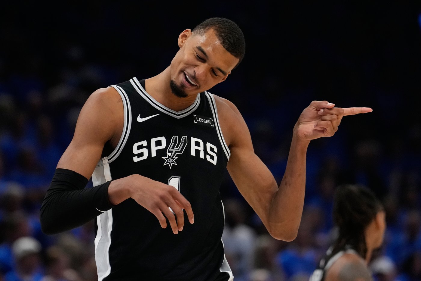 Wembanyama and Spurs to play regular-season games vs. Pelicans in Paris and Manchester next season | iNFOnews.ca