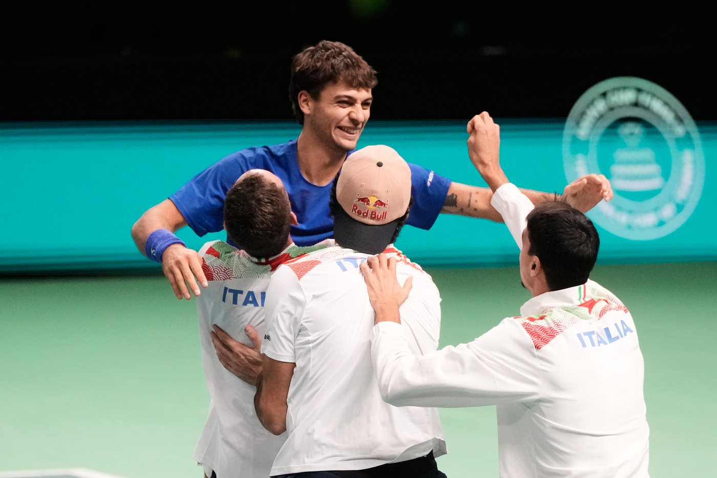 Italy wins Davis Cup for third straight year by beating Spain in final | iNFOnews.ca