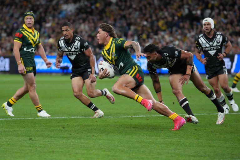 Australia edges New Zealand 24-22 in Rugby League World Cup opener as Bostock scores 3 tries | iNFOnews.ca