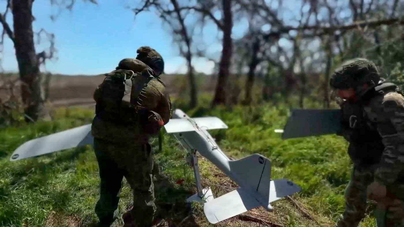 Russian drone launched against Ukraine crashes in Romania, injuring 2 | iNFOnews.ca