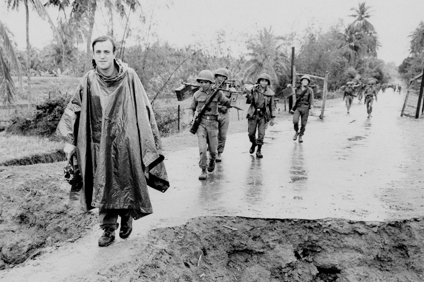 Pulitzer Prize-winning correspondent Peter Arnett, who reported on Vietnam and Gulf wars, has died | iNFOnews.ca Pulitzer Prize-winning correspondent Peter Arnett, who reported on Vietnam and Gulf wars, has died | iNFOnews.ca