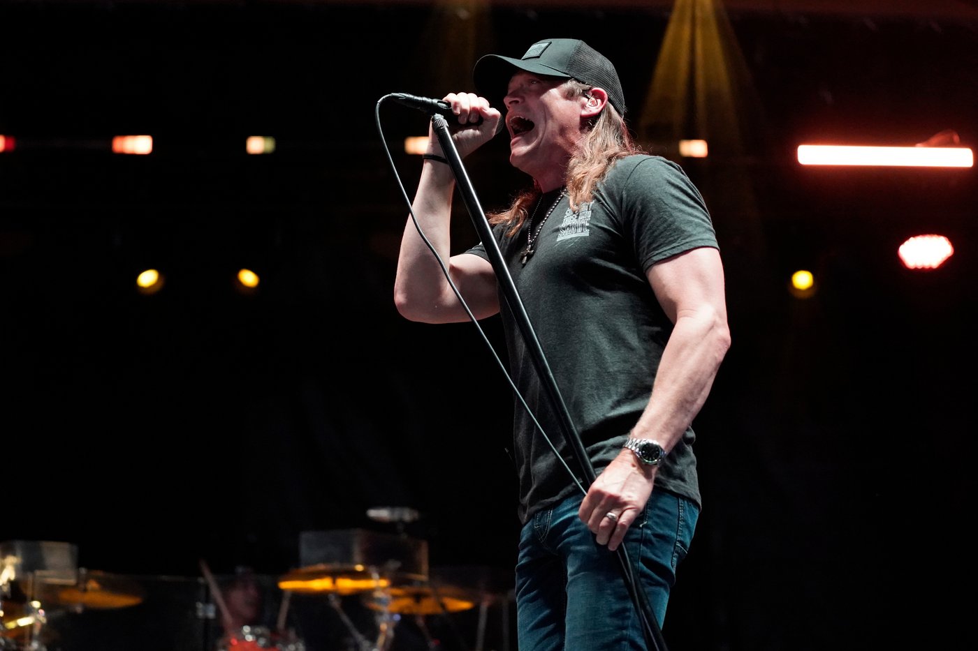 Brad Arnold, lead singer of Grammy-nominated rock band 3 Doors Down, dies at 47 | iNFOnews.ca Brad Arnold, lead singer of Grammy-nominated rock band 3 Doors Down, dies at 47 | iNFOnews.ca