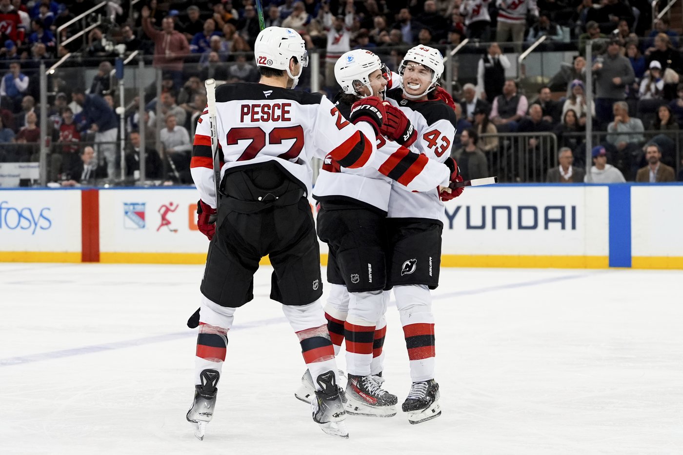 Jesper Bratt has goal and 3 assists, Jack Hughes scores 2 as Devils beat reeling Rangers 5-1 | iNFOnews.ca