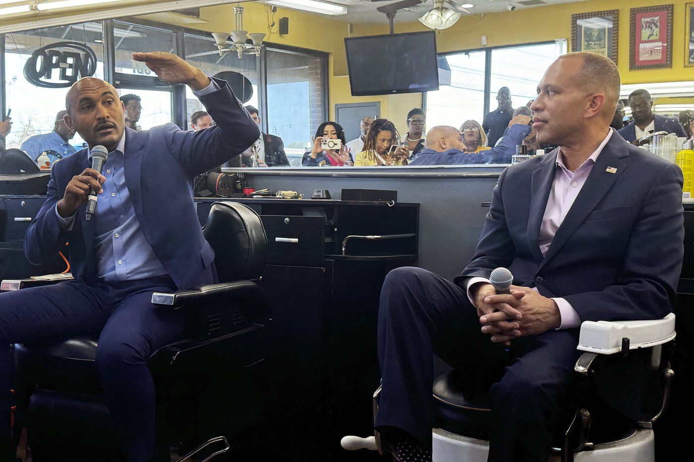 Figures, Dobson make closing pitches to voters in Alabama congressional race | iNFOnews.ca Figures, Dobson make closing pitches to voters in Alabama congressional race | iNFOnews.ca